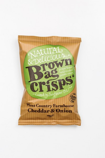 Chipsuri cu branza cheddar si ceapa Brown Bag Crisps
